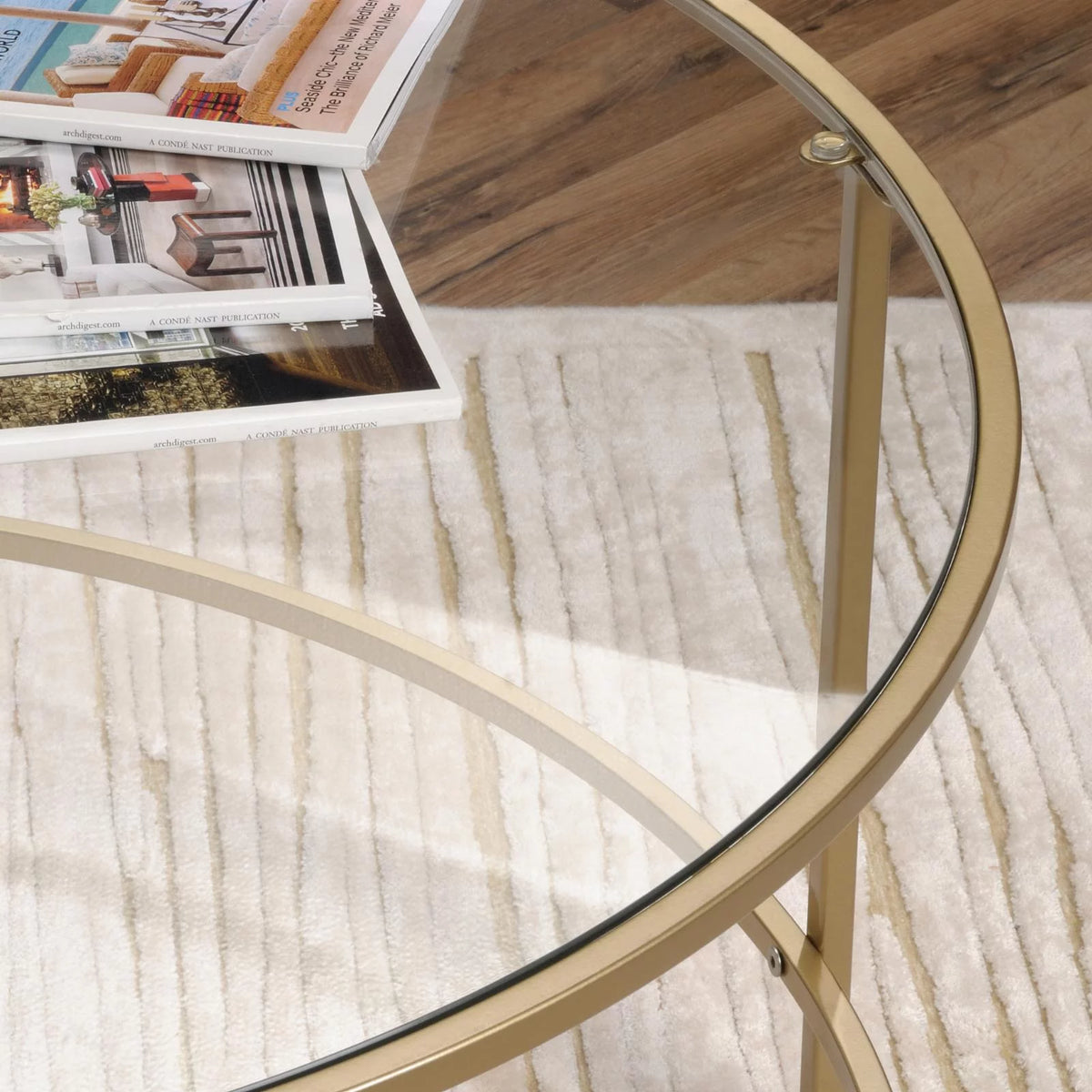 Round Coffee Table E87568