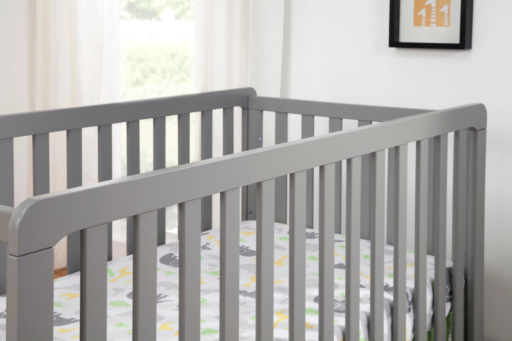 Gray 4-in-1 Convertible Crib with Trundle Drawer L40108