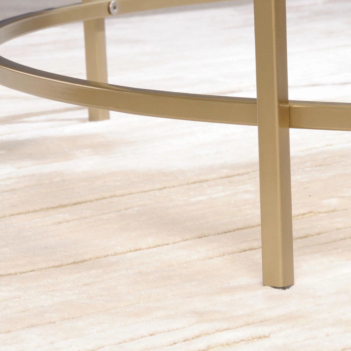 Round Coffee Table E87568