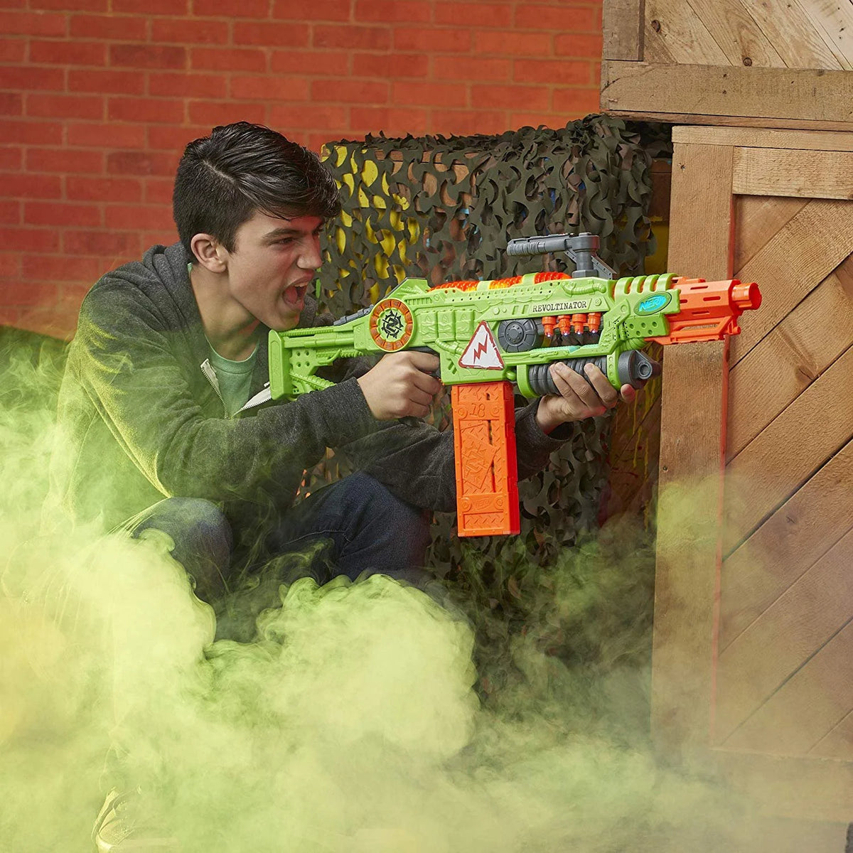 Motorized Toy Blaster with 18 Official Darts B98475