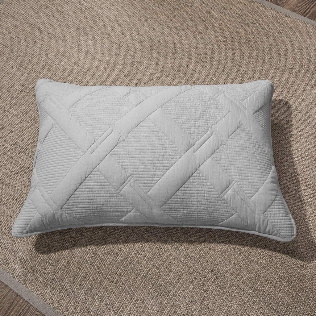 Solid Light Grey Silver Soft Cotton Quilted Bedspread 3 Piece Set, California King O271
