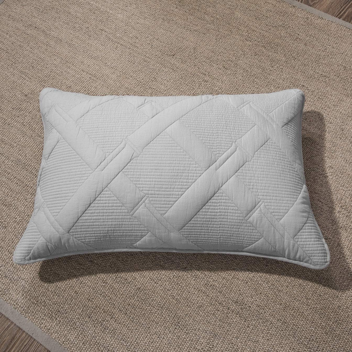 Solid Light Grey Silver Soft Cotton Quilted Bedspread 3 Piece Set, California King O271