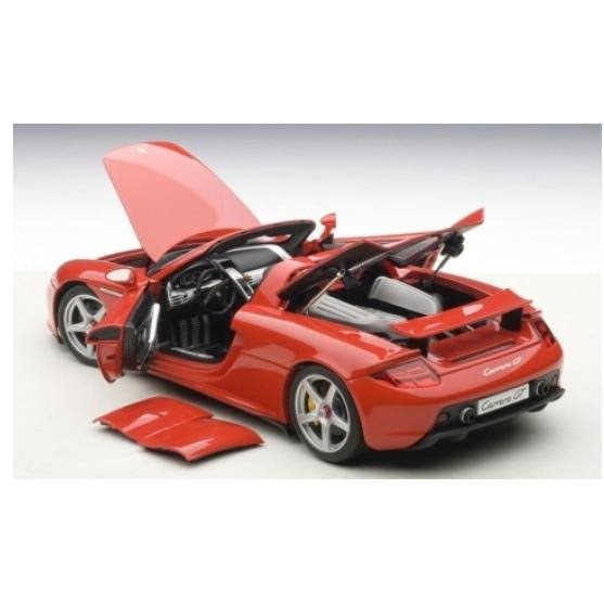 1/18 Porsche Carrera GT (Red) M9595