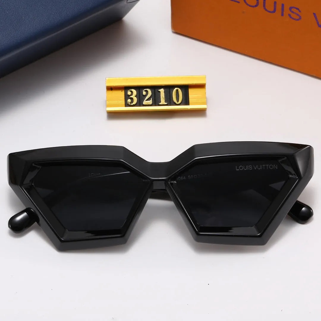 Cat-Eye Polarized Sunglasses Q36534