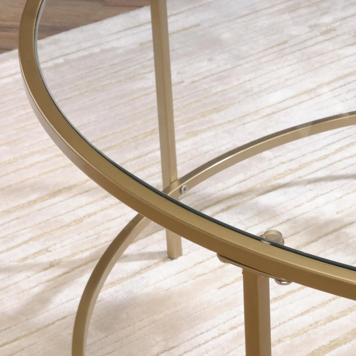 Round Coffee Table E87568