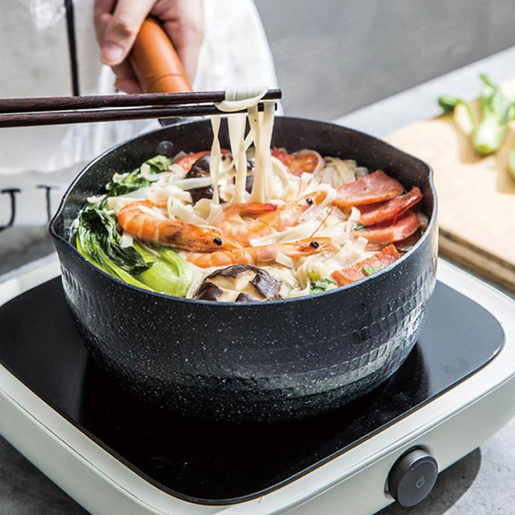 Olla de cocina antiadherente con mango de madera 18CM F78902