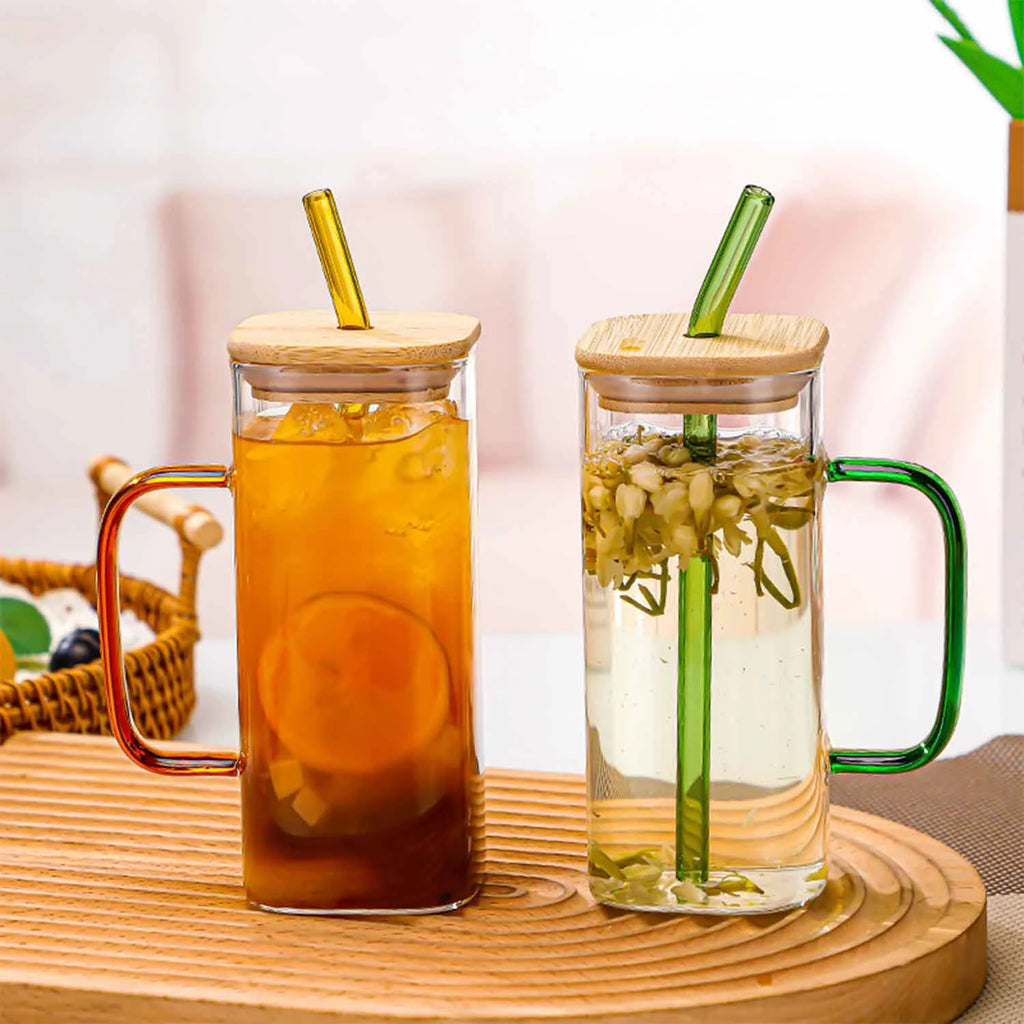 Green Square Glass Cups with Bamboo Lids and Straw S654