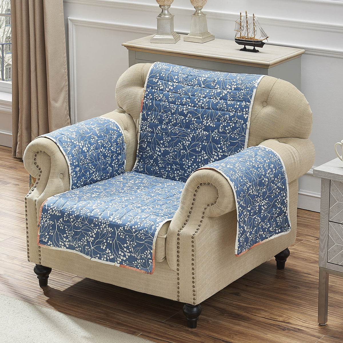 Off-White Polyester Sofa Slipcovers G690