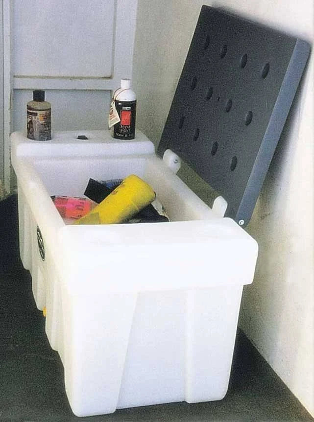 25 Gallons Bench Water Caddy Z720