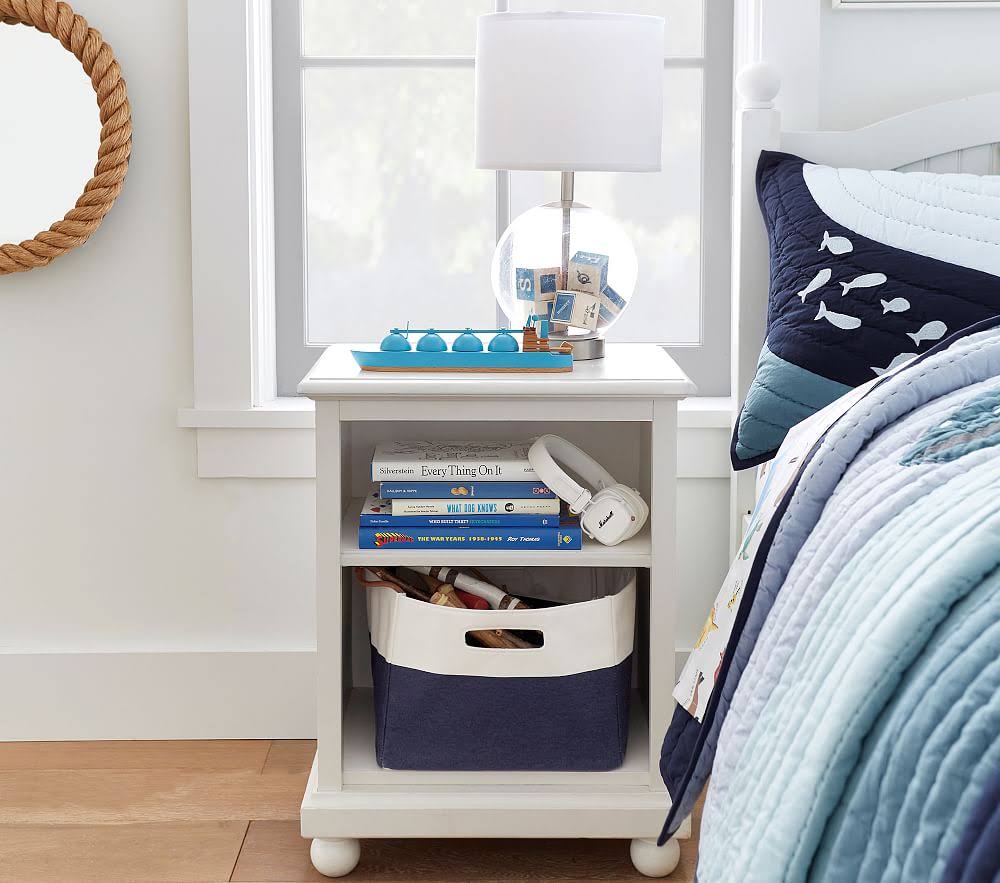White Kids Nightstand Q7575