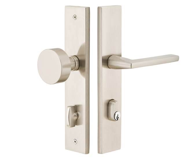 Satin Nickel Rectangular Keyed Entry Set with Octagon Knob Y856