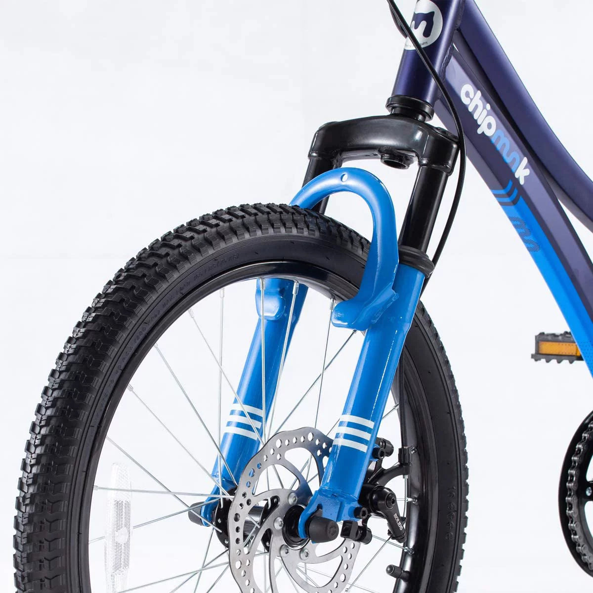 20 In. Children's Bicycle, Black and Blue B56341