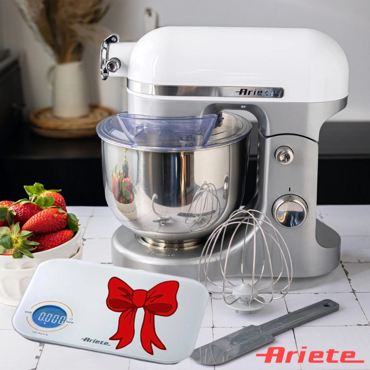White Stand Mixer L354690