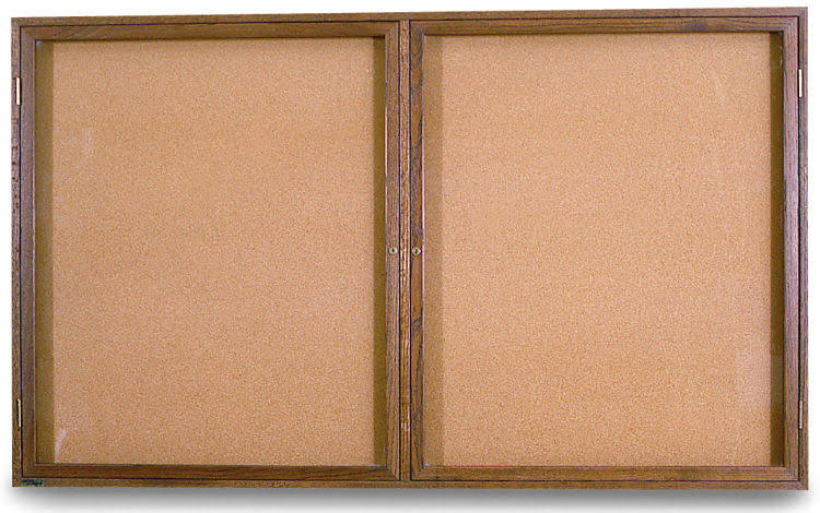 Oak Indoor Enclosed Corkboard P442