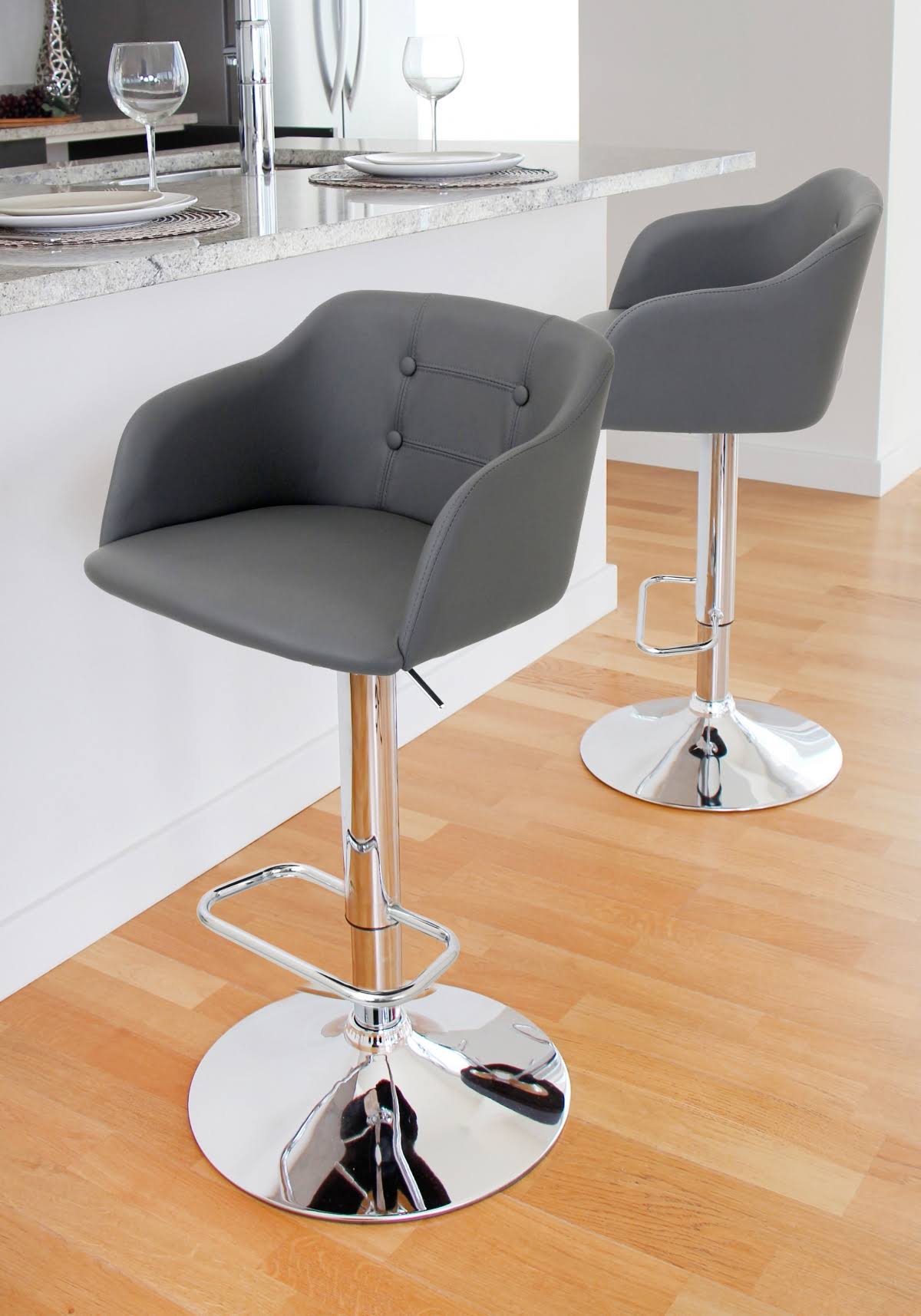 Height Adjustable Swivel Barstool P357